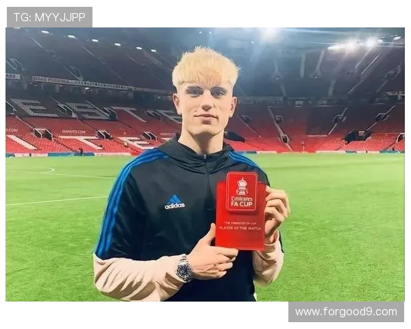 阿莫林铁心签旧部约克雷斯，奥纳纳留队霍伊伦誓争主力(3)